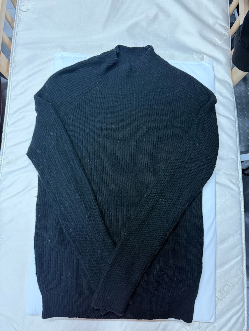 Express Black Wool Blend Ribbed Mock Neck Sweater Sz M